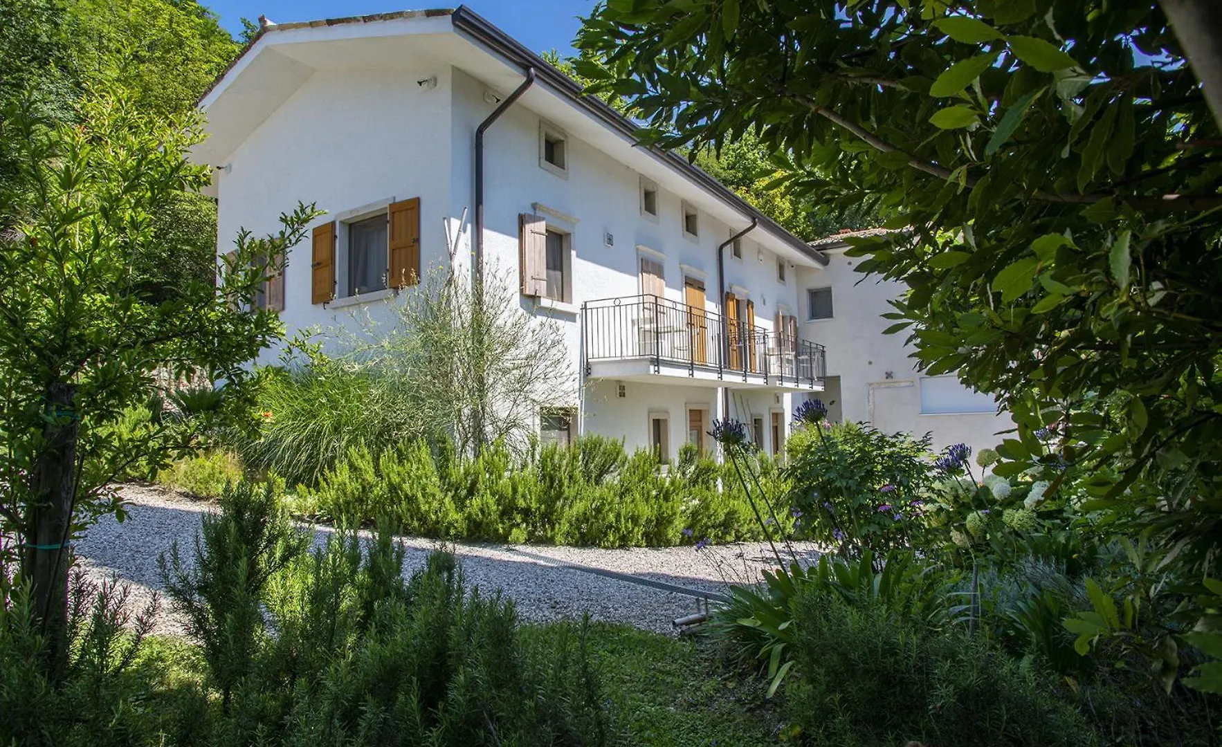 Apartment Agriturismo Gaiasofia - Adults Only Caprino Veronese